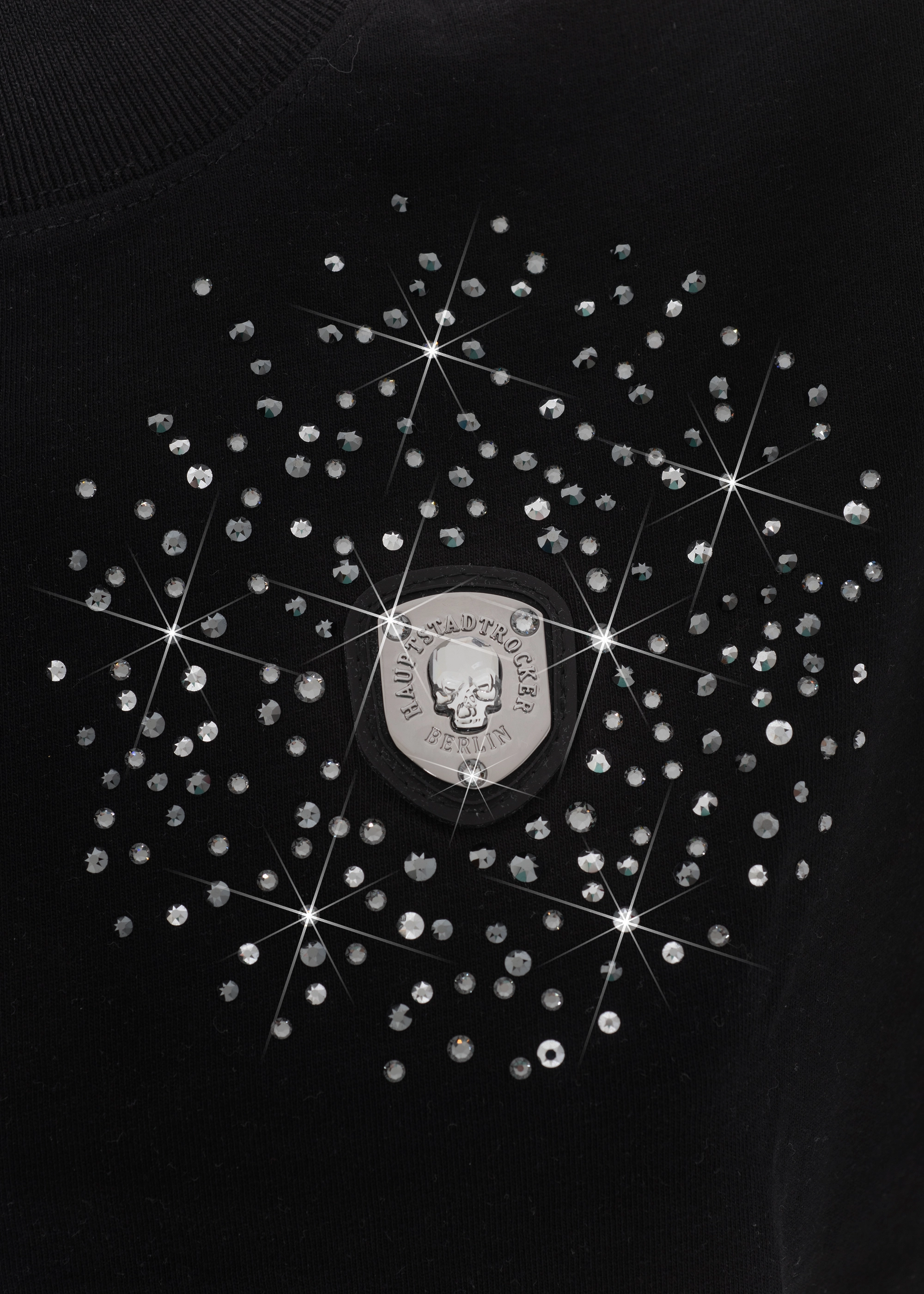 HAUPTSTADTROCKER Crystal Badge Oversized Crop-Shirt