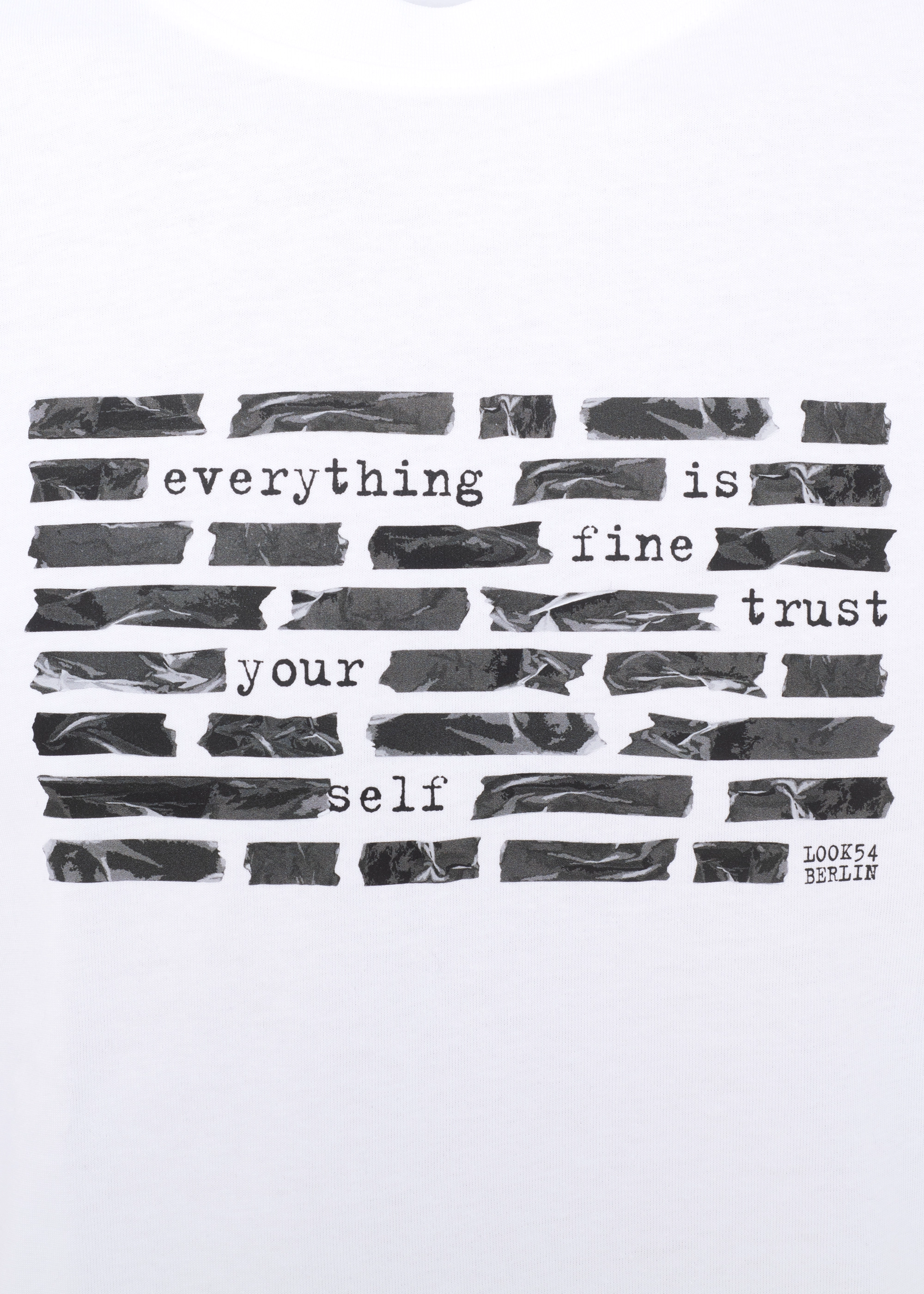 Everything is fine T-Shirt